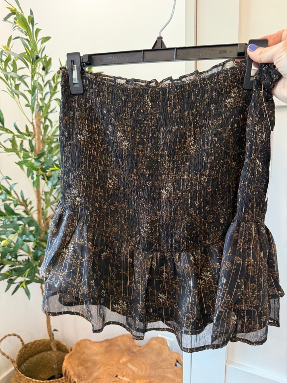 NWT NSR Black Floral Smocked Ruffle Mini Skirt